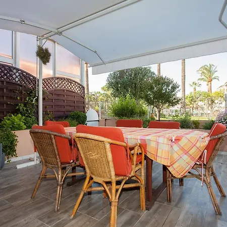Daire Luckey Homes - Av. Georges Pompidou 2