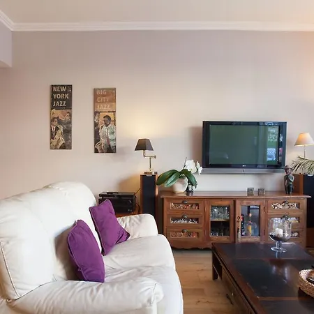 Luckey Homes - Av. Georges Pompidou 2 *