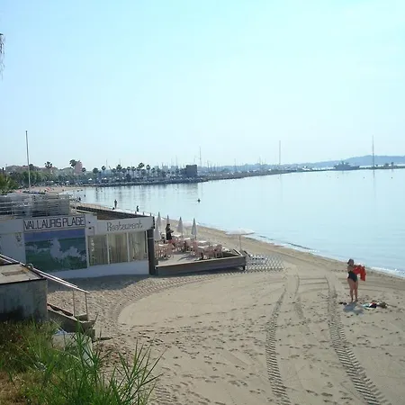 Luckey Homes - Av. Georges Pompidou 2 Apartment *