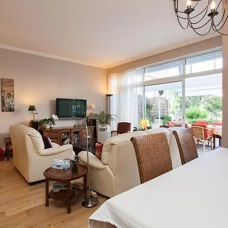 Luckey Homes - Av. Georges Pompidou 2 *